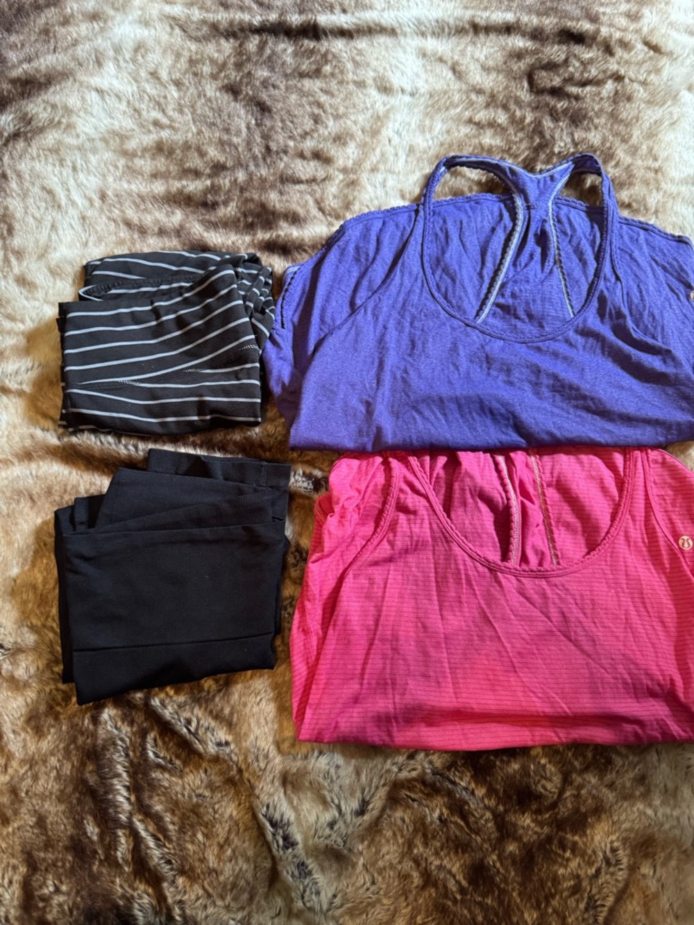 Lululemon & Athleta BUNDLE 4 (four) items 2 shirts 2 leggings